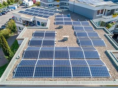 Jaký je rozdíl mezi novou a obnovitelnou energií?